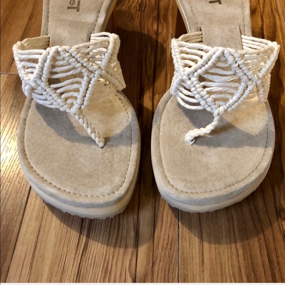 5 star Macrame Block Heel Sandals Chinese Laundry - Picture 4 of 8